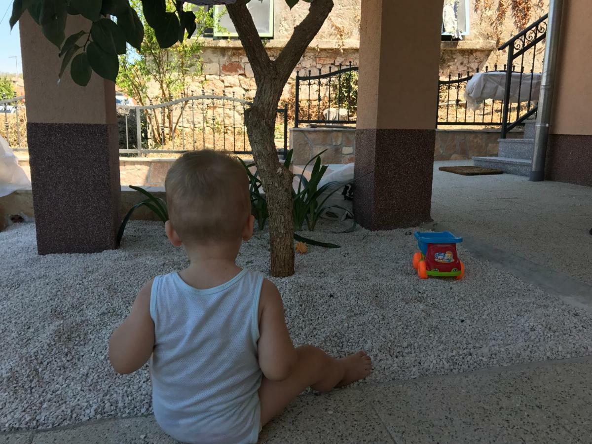 Lavanda ميلنا المظهر الخارجي الصورة